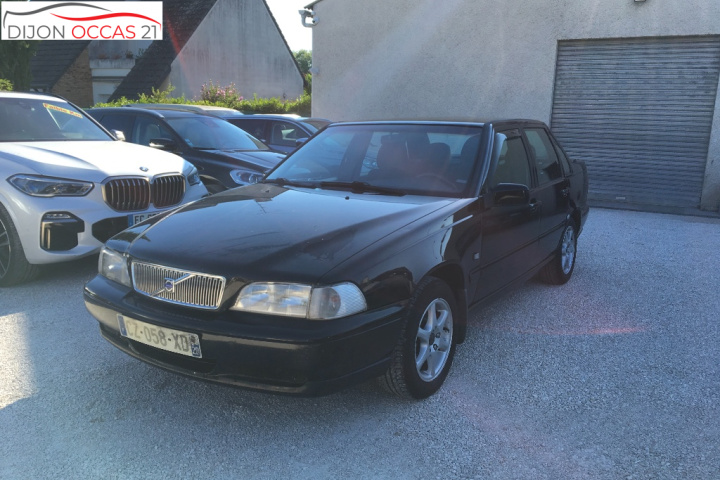 VOLVO S70