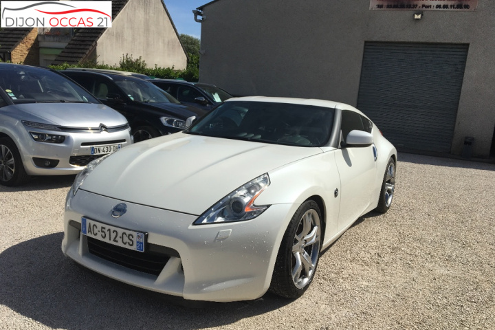 NISSAN 370Z COUPE