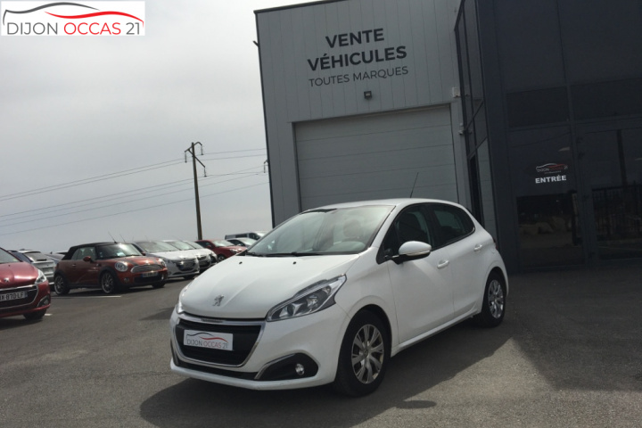 PEUGEOT 208 BUSINESS