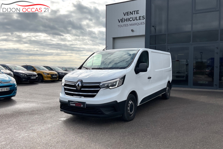 RENAULT TRAFIC FOURGON